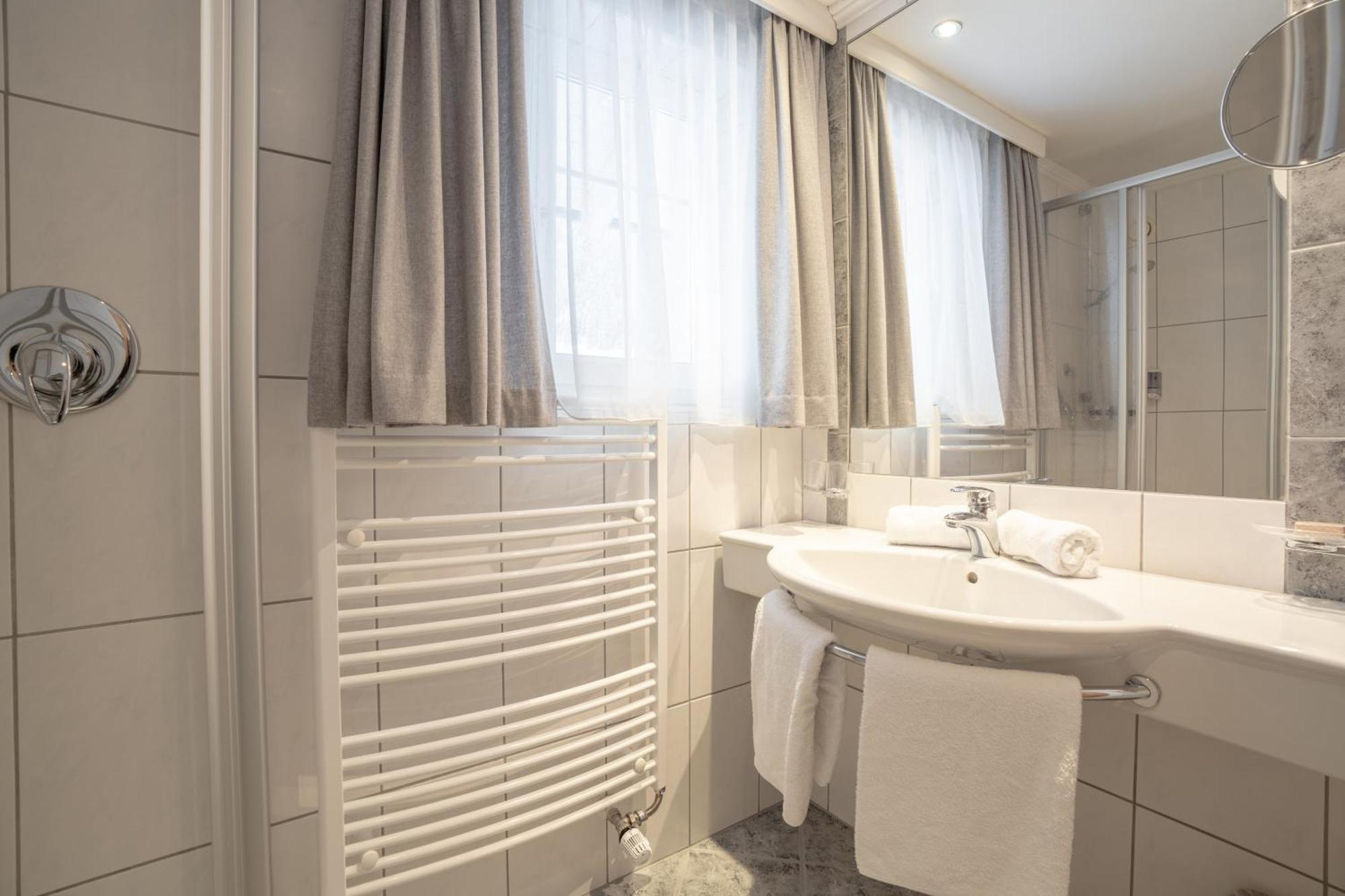 Petit Madlein Bed & Breakfast Ischgl Dış mekan fotoğraf