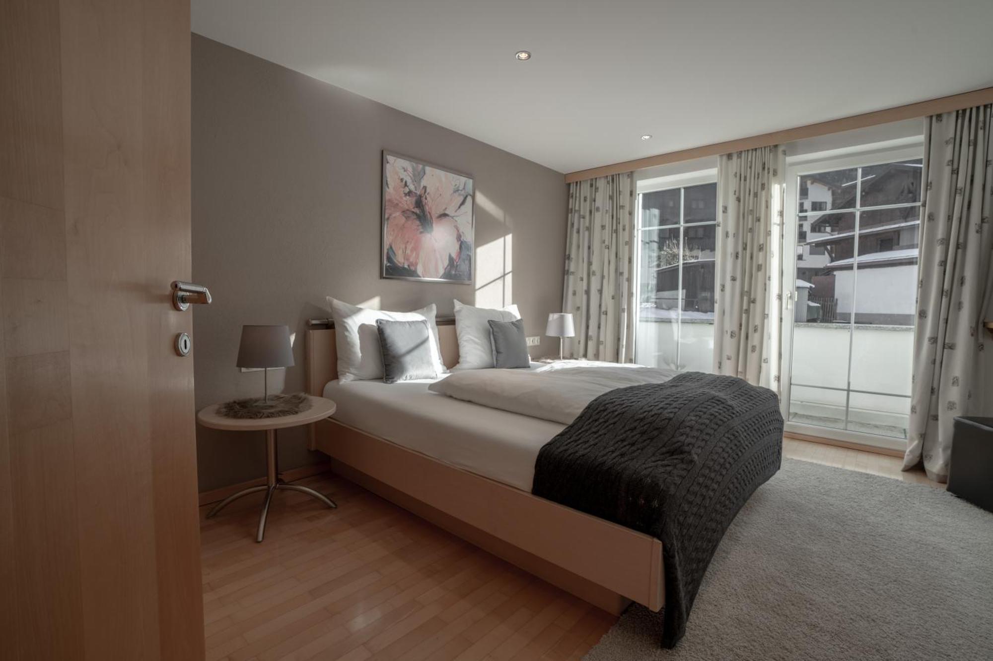 Petit Madlein Bed & Breakfast Ischgl Dış mekan fotoğraf
