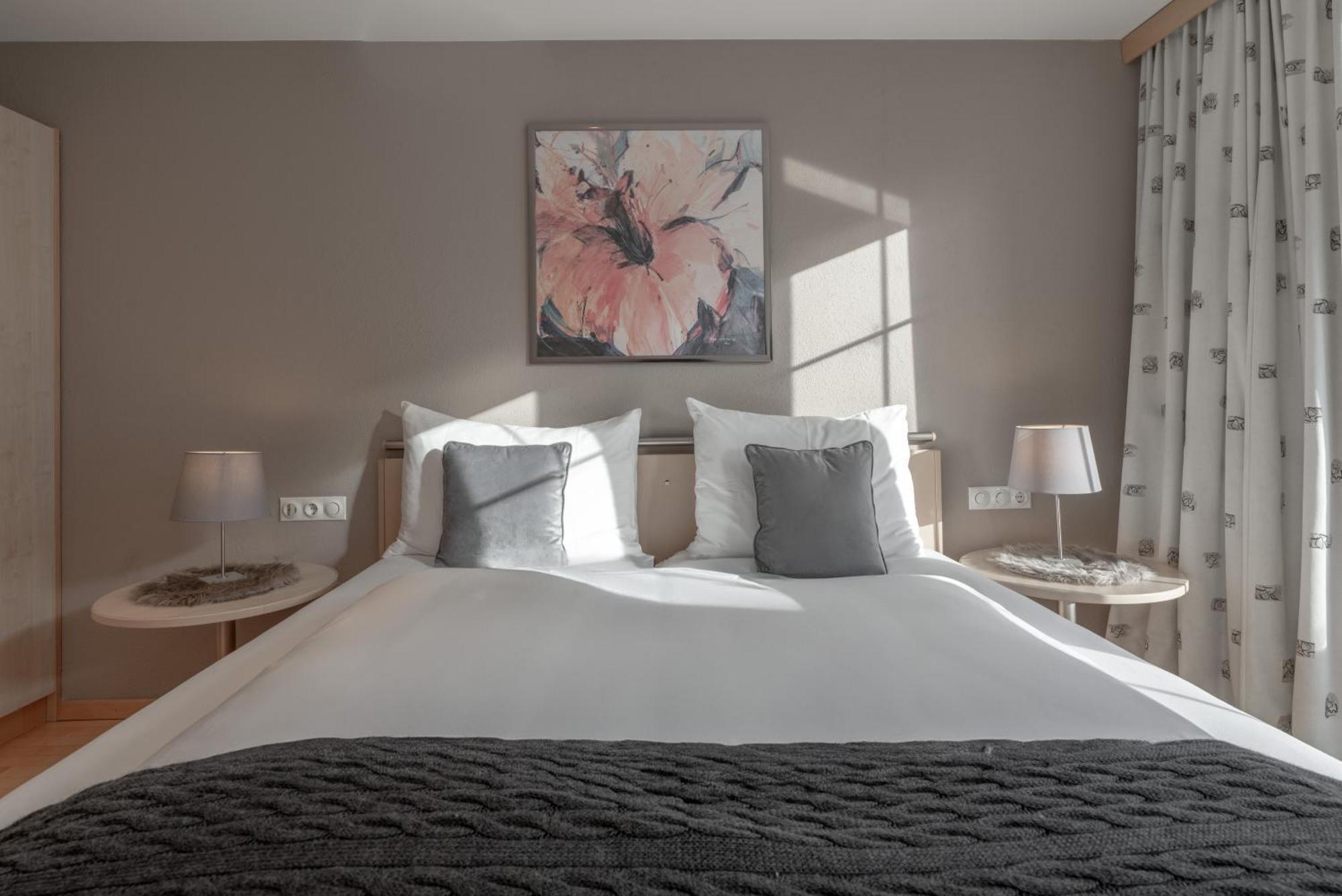 Petit Madlein Bed & Breakfast Ischgl Dış mekan fotoğraf